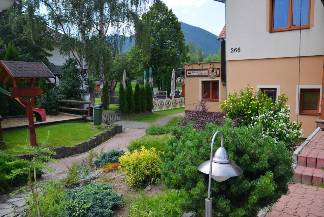 Penzion Larion Wellness Kralova Lehota Exterior foto